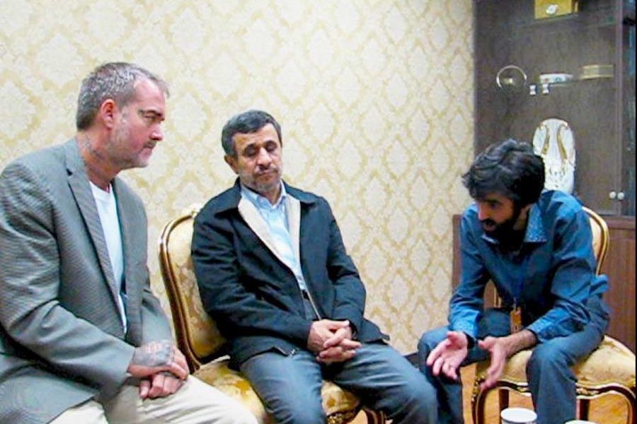 Hamed Ghashghavi حامد قشقاوی President Ahmadinejad